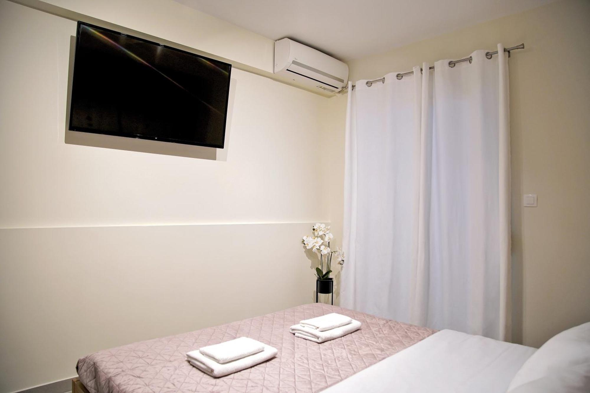 Attiki Sunshine Apartment With Terrace Vipgreece Atina Dış mekan fotoğraf